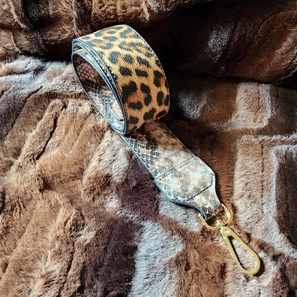 JEN & CO. Hobo Boho Bag - Shoulder Bag Olivia Animal Print Contrast Strap - Picture 4 of 16